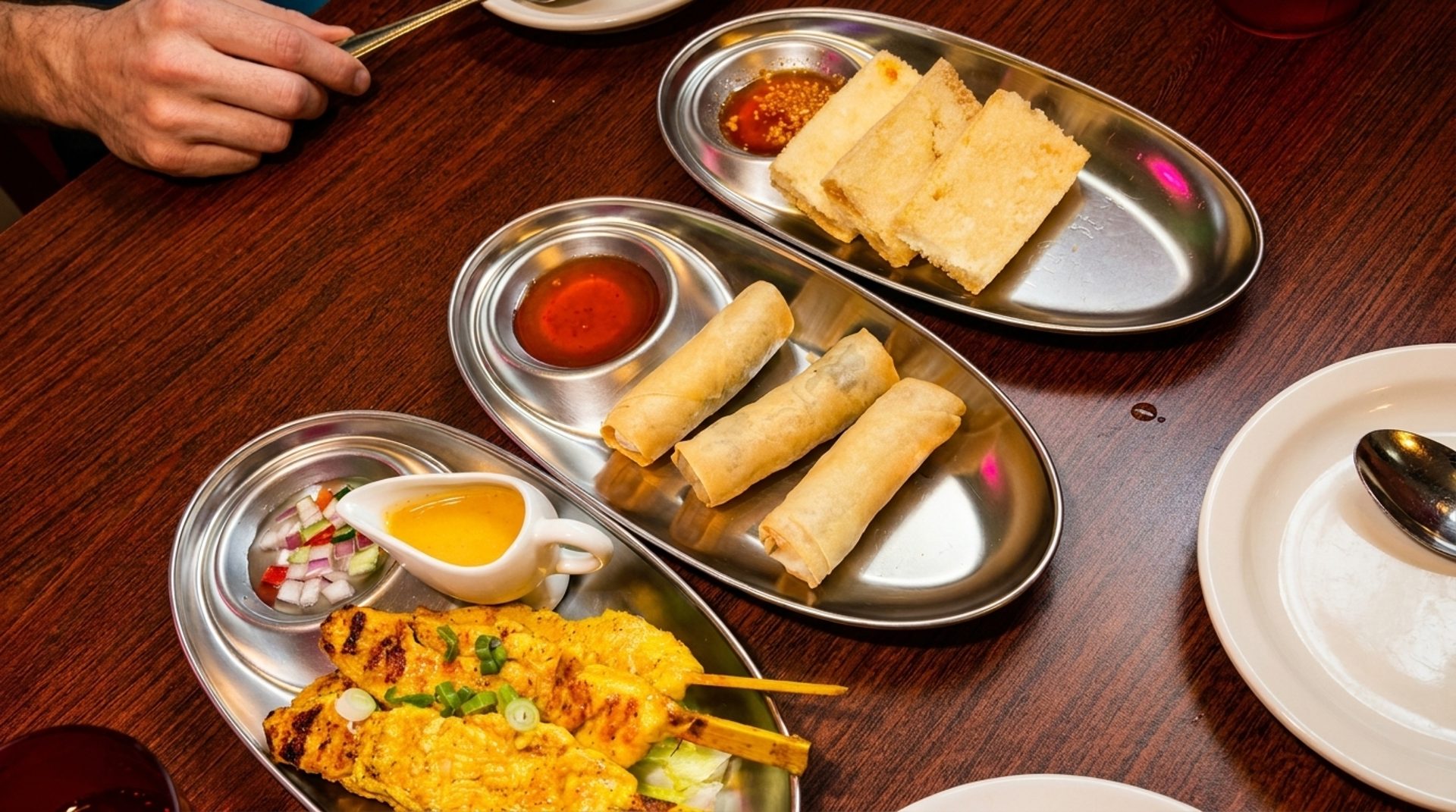 Appetizers and favorites to share